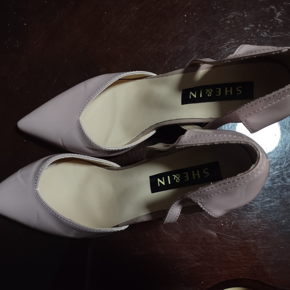 Pink heels - Picture 4 of 5